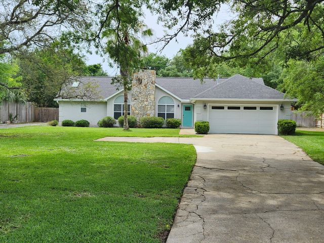 709 Main Street, Destin, FL 32541