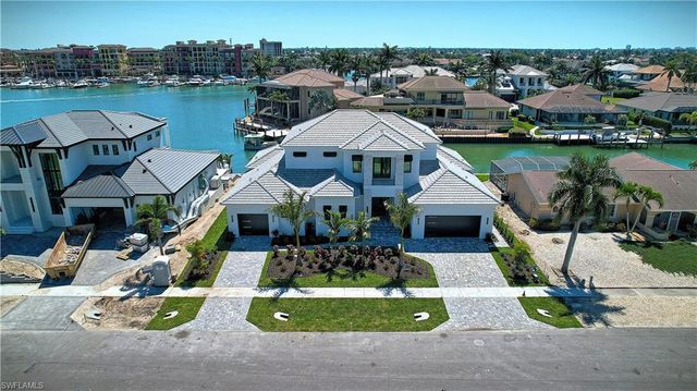 641 Dorando CT, Marco Island, FL 34145