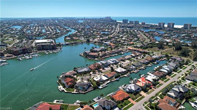 641 Dorando CT, Marco Island, FL 34145