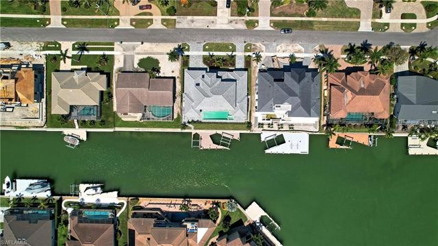 641 Dorando CT, Marco Island, FL 34145