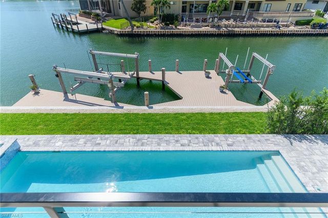 641 Dorando CT, Marco Island, FL 34145