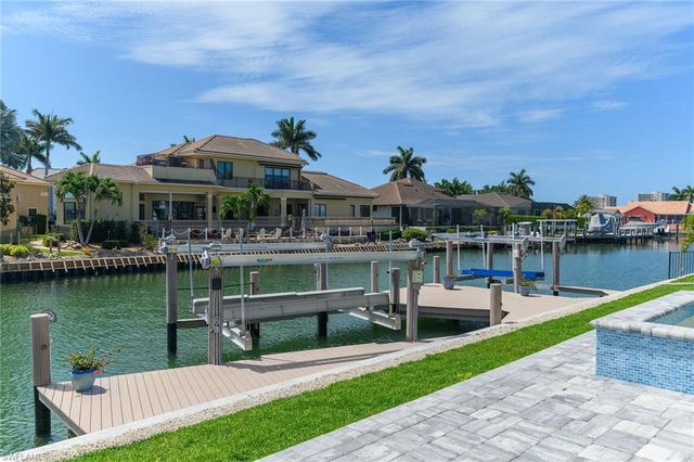 641 Dorando CT, Marco Island, FL 34145
