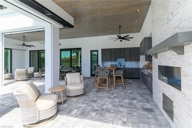 641 Dorando CT, Marco Island, FL 34145