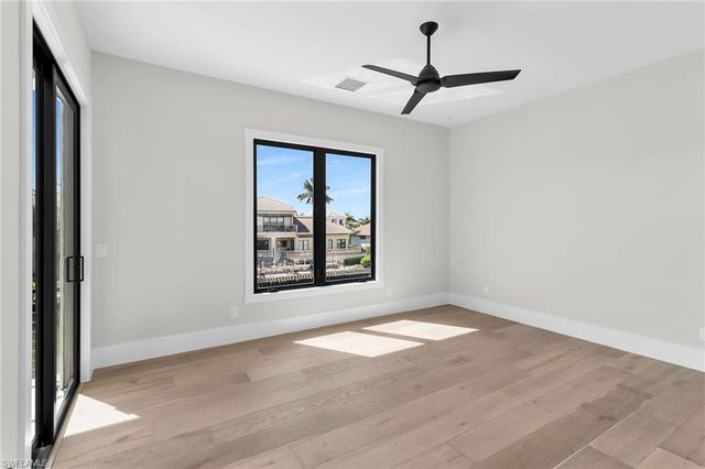 641 Dorando CT, Marco Island, FL 34145