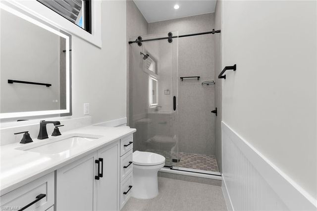 641 Dorando CT, Marco Island, FL 34145