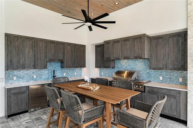 641 Dorando CT, Marco Island, FL 34145