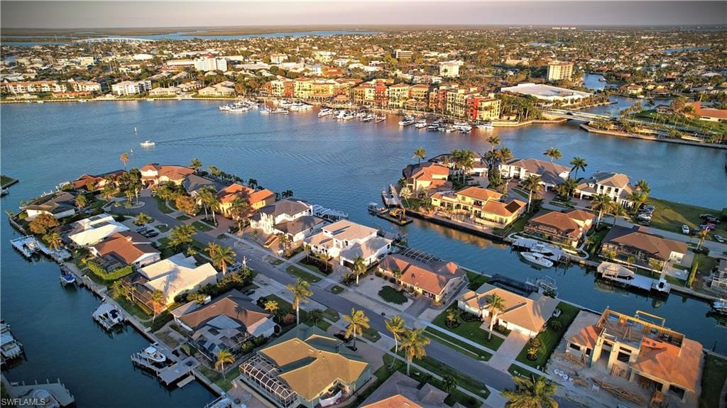 641 Dorando CT, MARCO ISLAND, FL 34145 — photo 2
