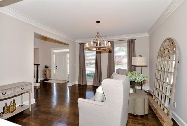 310 Windsor Gate Cove NE, Atlanta, GA 30342