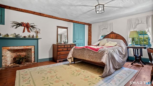 21 Fuller Road, Trumbull, CT 06611