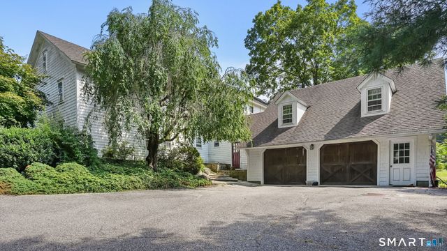 21 Fuller Road, Trumbull, CT 06611