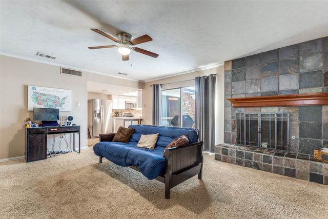 2038 Christie Lane, Carrollton, TX 75007