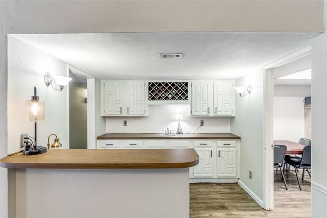 2038 Christie Lane, Carrollton, TX 75007