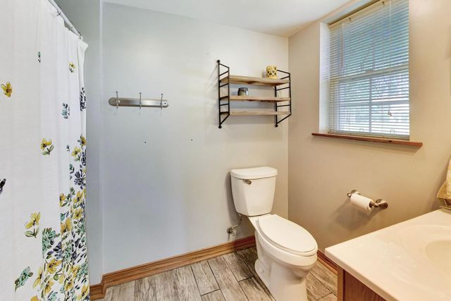 142 N Cady Drive, Palatine, IL 60074