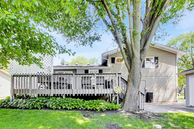 142 N Cady Drive, Palatine, IL 60074