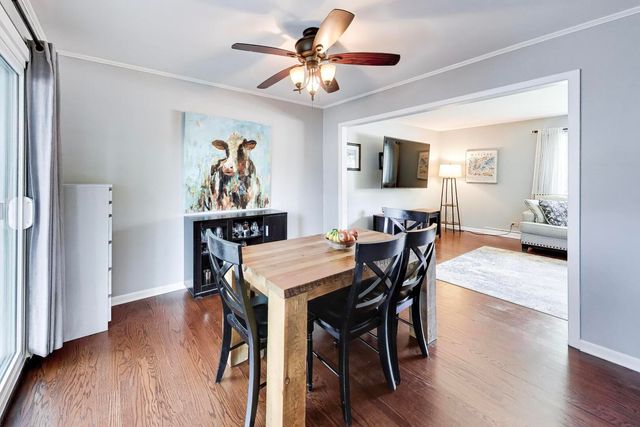 142 N Cady Drive, Palatine, IL 60074