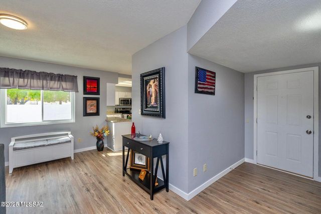 984 E Carmelita Drive, Sierra Vista, AZ 85635