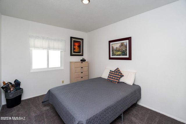 984 E Carmelita Drive, Sierra Vista, AZ 85635