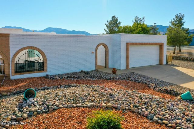 984 E Carmelita Drive, Sierra Vista, AZ 85635