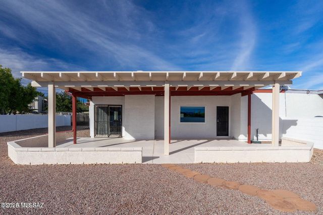 984 E Carmelita Drive, Sierra Vista, AZ 85635