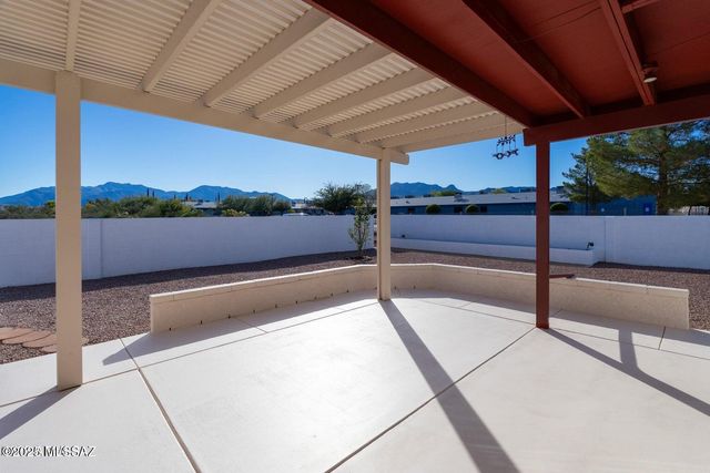 984 E Carmelita Drive, Sierra Vista, AZ 85635