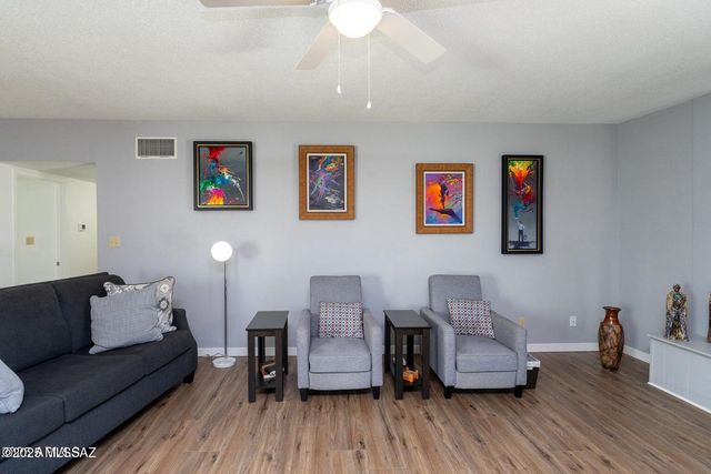 984 E Carmelita Drive, Sierra Vista, AZ 85635