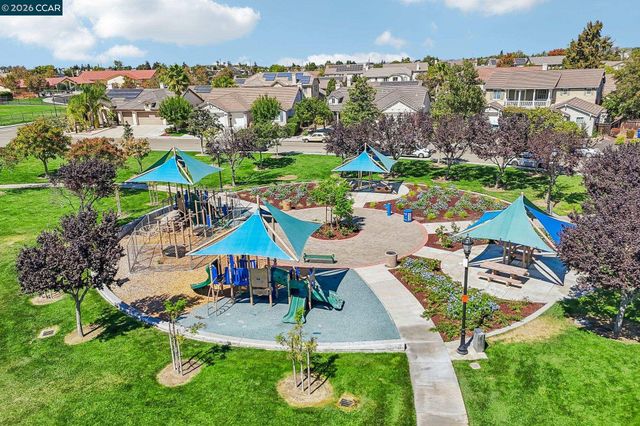 486 Windflower Way, Oakley, CA 94561