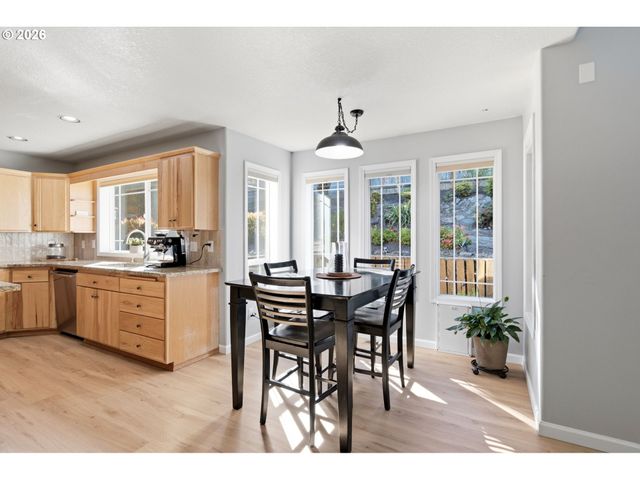 3012 Ne 141ST St, Vancouver, WA 98686