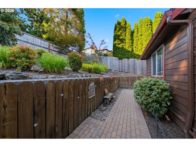 3012 Ne 141ST St, Vancouver, WA 98686