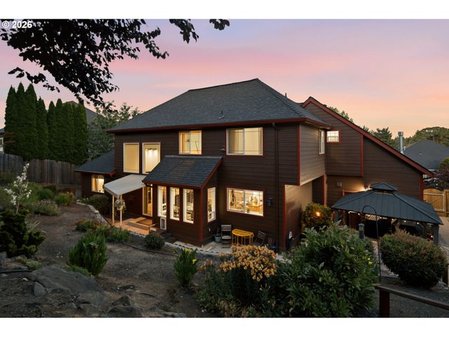 3012 Ne 141ST St, Vancouver, WA 98686