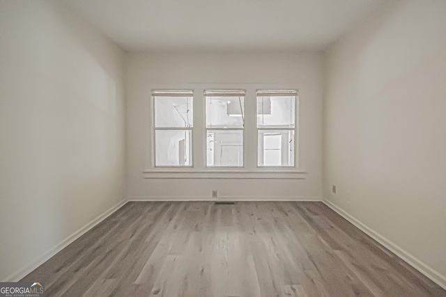 1358 W Poplar Street, Griffin, GA 30224