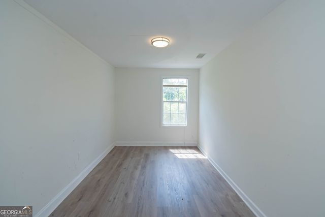 1358 W Poplar Street, Griffin, GA 30224