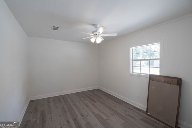1358 W Poplar Street, Griffin, GA 30224
