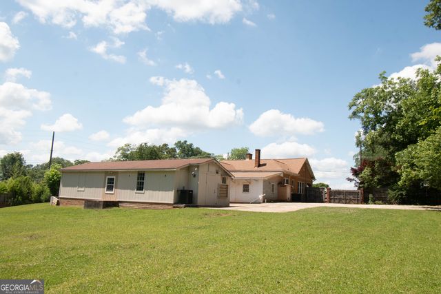 1358 W Poplar Street, Griffin, GA 30224