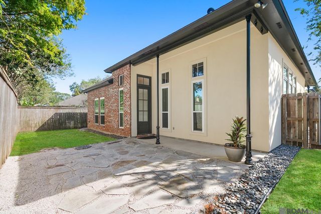 5236 Lone Pine Ln, Saint George, LA 70809