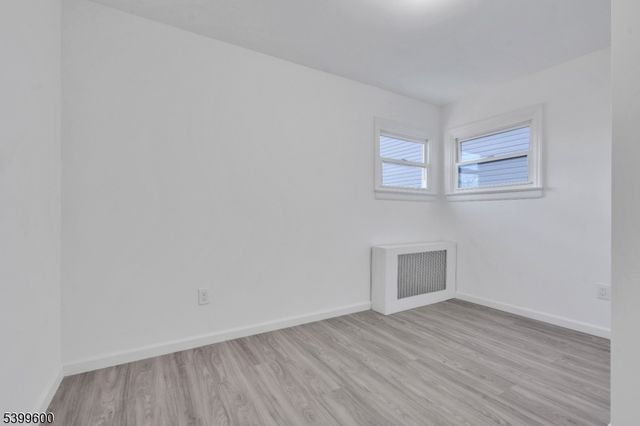 18 John St, Carteret Boro, NJ 07008