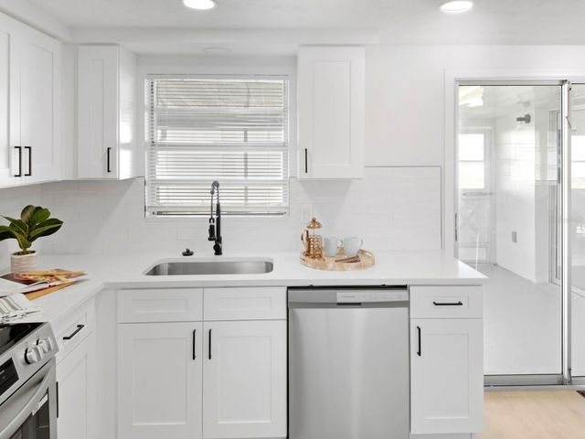 2721 FLINT ISLE PLACE, Holiday, FL 34691