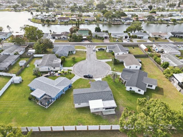 2721 FLINT ISLE PLACE, Holiday, FL 34691