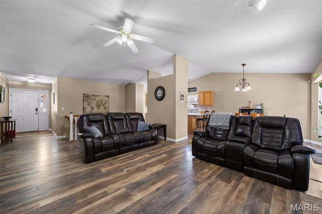 4976 Paradise Meadows Drive, Imperial, MO 63052