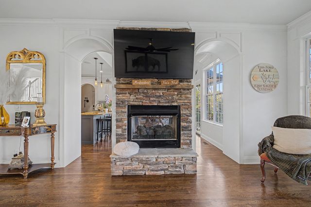 427 Creekview Drive, Murfreesboro, TN 37128