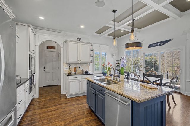 427 Creekview Drive, Murfreesboro, TN 37128