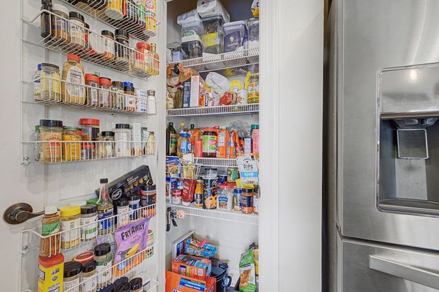 427 Creekview Drive, Murfreesboro, TN 37128