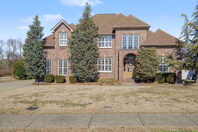 427 Creekview Drive, Murfreesboro, TN 37128