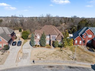 427 Creekview Drive, Murfreesboro, TN 37128