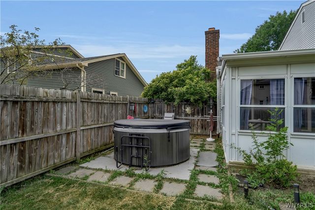 289 Patrice Terrace, Amherst, NY 14221