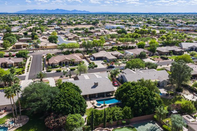 8216 W BRIDEN Lane, Peoria, AZ 85383