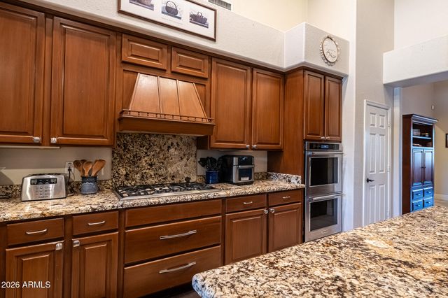 8216 W BRIDEN Lane, Peoria, AZ 85383