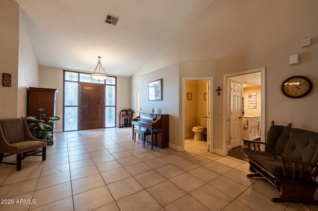 8216 W BRIDEN Lane, Peoria, AZ 85383