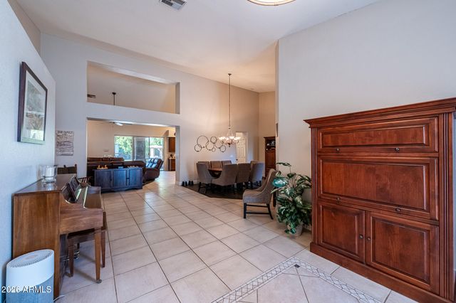 8216 W BRIDEN Lane, Peoria, AZ 85383