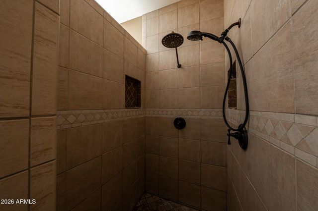 8216 W BRIDEN Lane, Peoria, AZ 85383