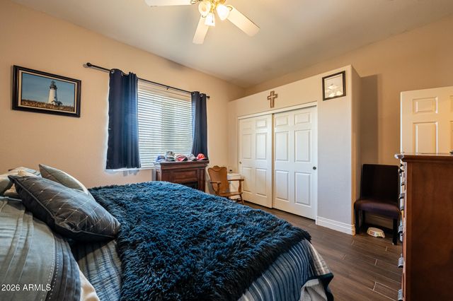 8216 W BRIDEN Lane, Peoria, AZ 85383